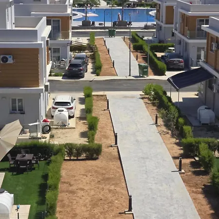 Iskele Long Beach Luxury Penthouse Royalsun Elit Kuzey Kibris Elite Site 21 Noyanlar Yeni Iskele, Iskele, 99850, Kuzey Kibris The Arkin Casino 5 Dk Grand Saphire Casino 5 Dk Merit Royal Gardens 10 Dakika Casino Salamis Casino Apartman