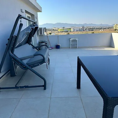 Iskele Long Beach Luxury Penthouse Royalsun Elit Kuzey Kibris Elite Site 21 Noyanlar Yeni Iskele, Iskele, 99850, Kuzey Kibris The Arkin Casino 5 Dk Grand Saphire Casino 5 Dk Merit Royal Gardens 10 Dakika Casino Salamis Casino Píla