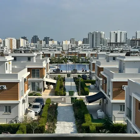 Iskele Long Beach Luxury Penthouse Royalsun Elit Kuzey Kibris Elite Site 21 Noyanlar Yeni Iskele, Iskele, 99850, Kuzey Kibris The Arkin Casino 5 Dk Grand Saphire Casino 5 Dk Merit Royal Gardens 10 Dakika Casino Salamis Casino *
