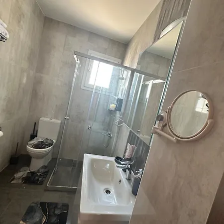 Iskele Long Beach Luxury Penthouse Royalsun Elit Kuzey Kibris Elite Site 21 Noyanlar Yeni Iskele, Iskele, 99850, Kuzey Kibris The Arkin Casino 5 Dk Grand Saphire Casino 5 Dk Merit Royal Gardens 10 Dakika Casino Salamis Casino *