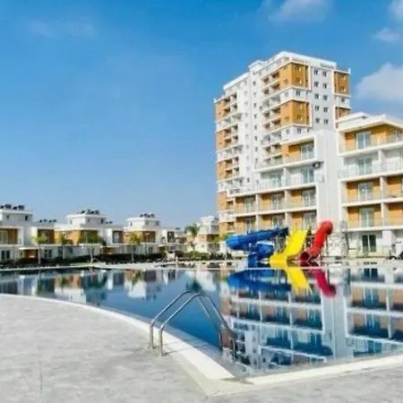 Iskele Long Beach Luxury Penthouse Royalsun Elit Kuzey Kibris Elite Site 21 Noyanlar Yeni Iskele, Iskele, 99850, Kuzey Kibris The Arkin Casino 5 Dk Grand Saphire Casino 5 Dk Merit Royal Gardens 10 Dakika Casino Salamis Casino Apartman Píla