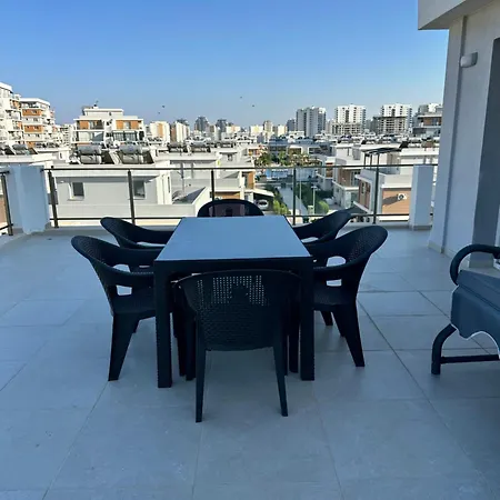 Iskele Long Beach Luxury Penthouse Royalsun Elit Kuzey Kibris Elite Site 21 Noyanlar Yeni Iskele, Iskele, 99850, Kuzey Kibris The Arkin Casino 5 Dk Grand Saphire Casino 5 Dk Merit Royal Gardens 10 Dakika Casino Salamis Casino * Píla
