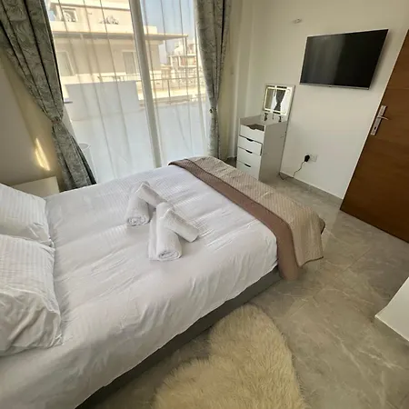 Apartman Iskele Long Beach Luxury Penthouse Royalsun Elit Kuzey Kibris Elite Site 21 Noyanlar Yeni Iskele, Iskele, 99850, Kuzey Kibris The Arkin Casino 5 Dk Grand Saphire Casino 5 Dk Merit Royal Gardens 10 Dakika Casino Salamis Casino *